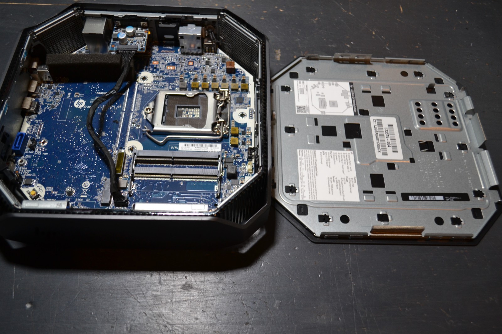 HP L13218-001 Z2 G4 Mini Professional workstation System Motherboard WITH SHELL HP L13218-001 Z2 G4 Mini Professional workstation System Motherboard WITH SHELL