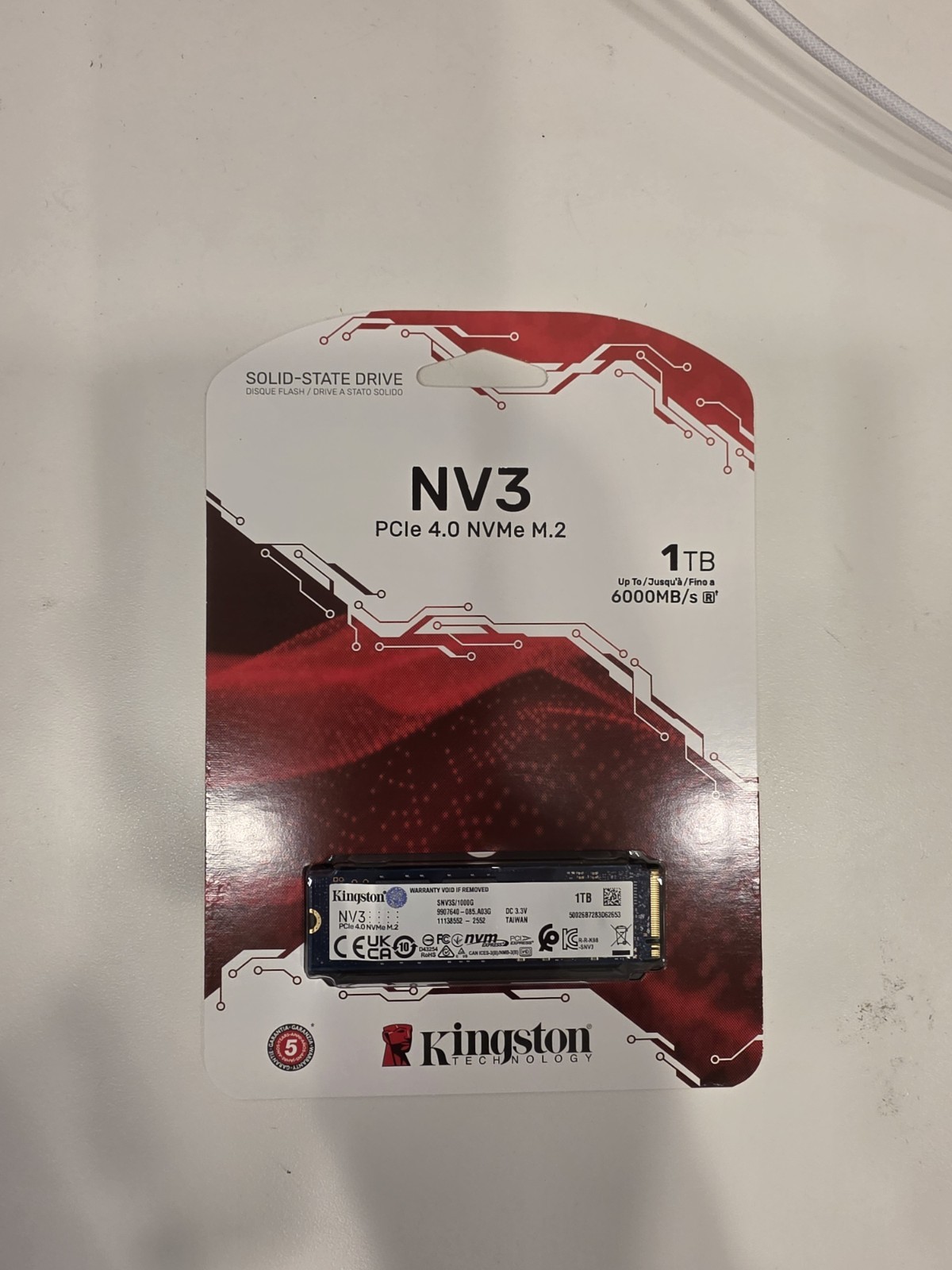 Kingston NV3 1TB M.2 2280 NVMe SSD | PCIe 4.0 Gen 4x4 | Up to 6000 1TB, blue Kingston NV3 1TB M.2 2280 NVMe SSD | PCIe 4.0 Gen 4x4 | Up to 6000 1TB, blue