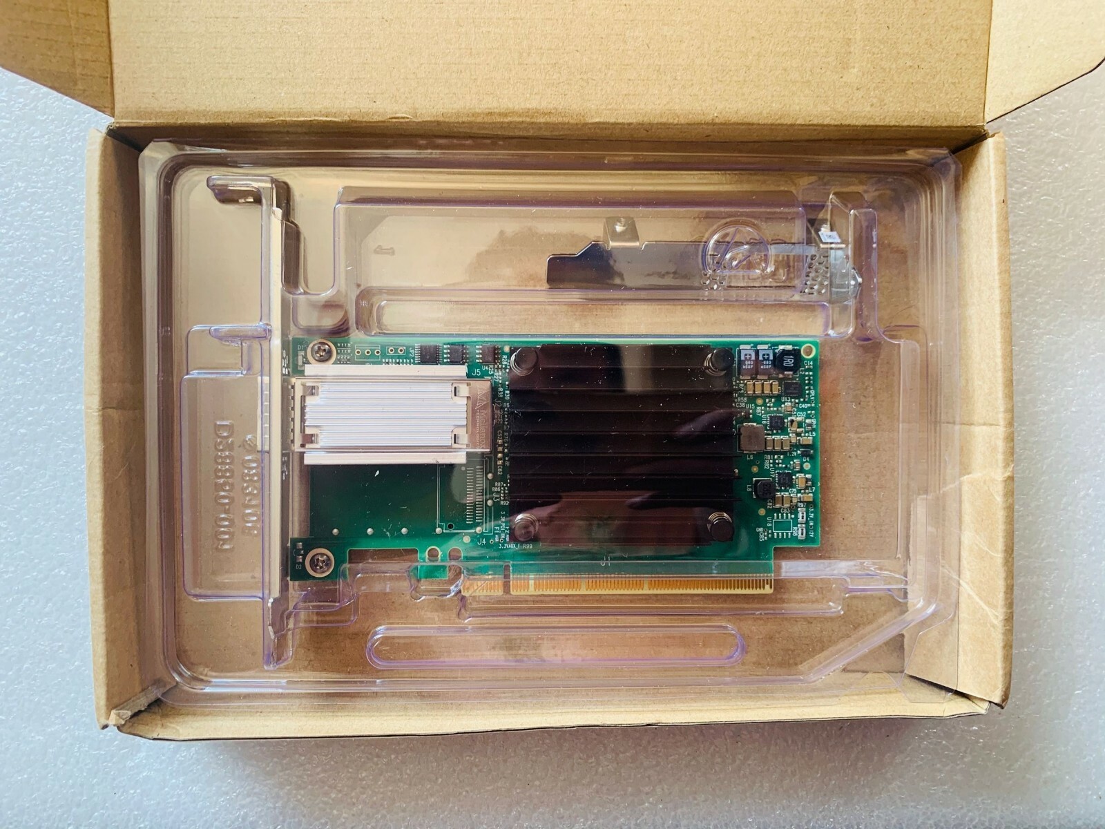 VC496 6FKDT DELL Mellanox MCX555A-ECAT 100GbE 1Port QSFP28 Adapter VC496 6FKDT DELL Mellanox MCX555A-ECAT 100GbE 1Port QSFP28 Adapter