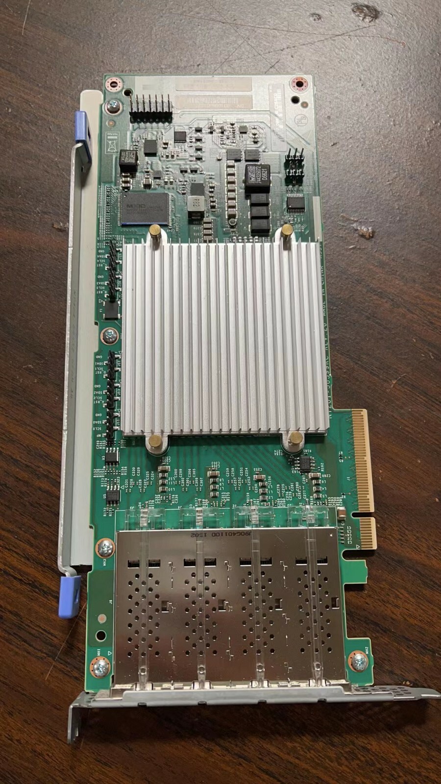 NetApp 110-00401+A0 111-02026+A1 4-Port SAS 12Gbps NetApp 110-00401+A0 111-02026+A1 4-Port SAS 12Gbps
