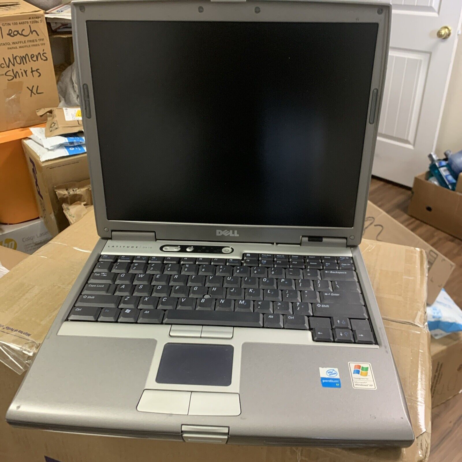Vintage Dell Latitude D610 Laptop 1.73Ghz  WIN XP PRO SERIAL PARALELL PORT 80GB