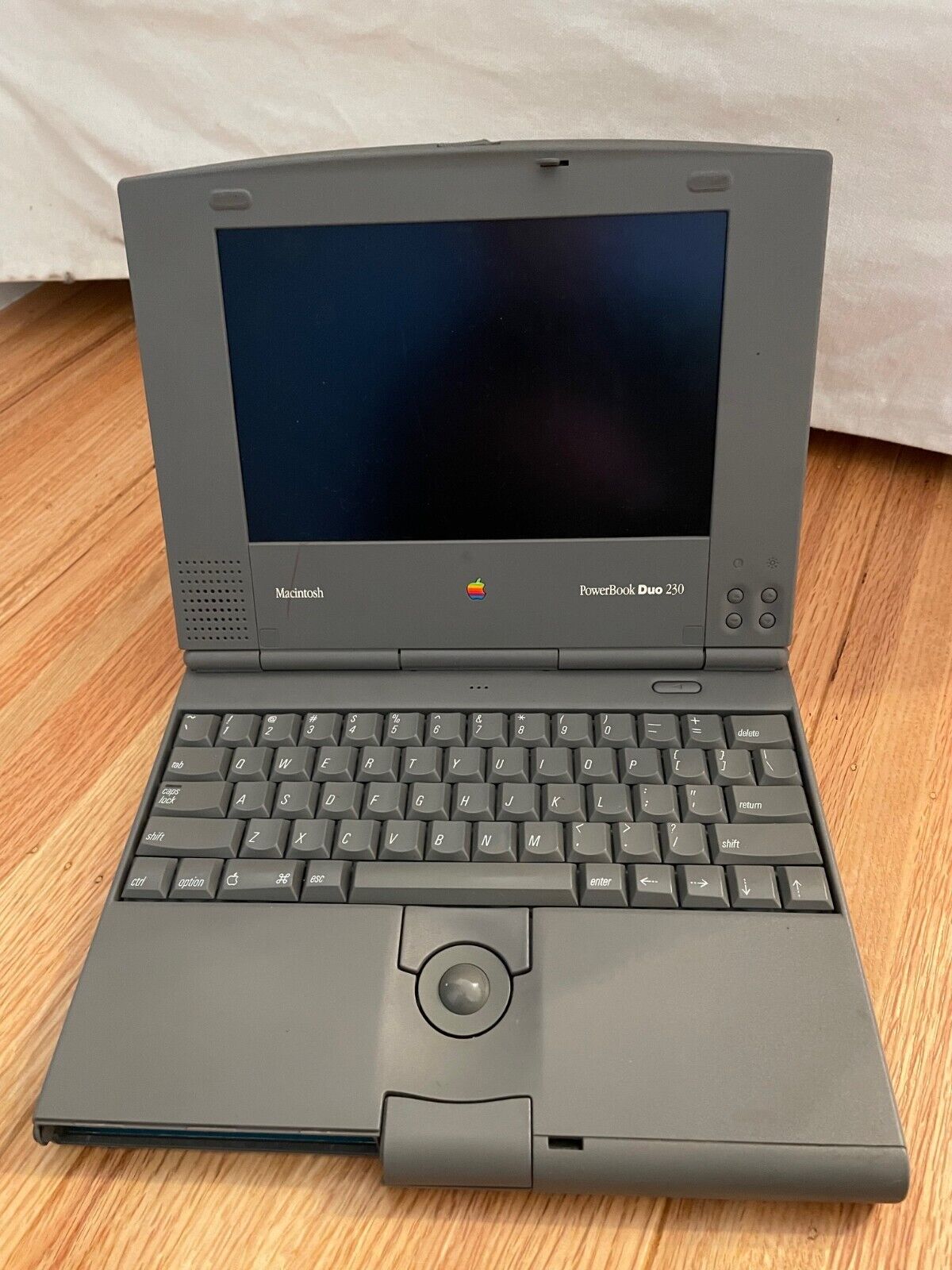 Apple Mac Powerbook Duo 230 Vintage Laptop