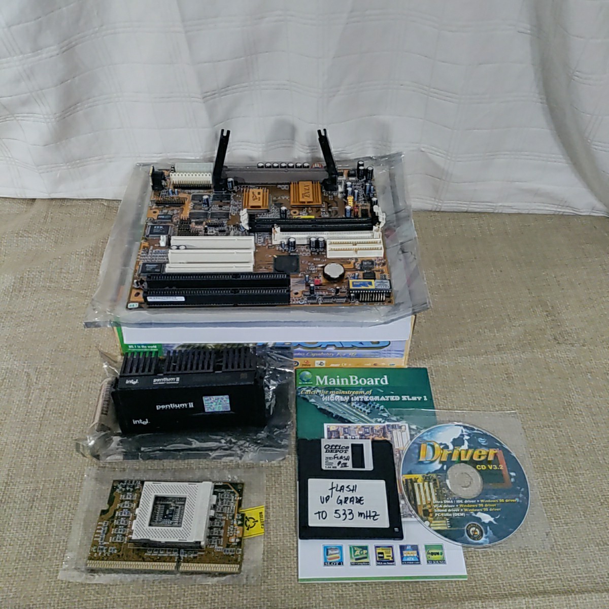 Vtg 370CPU Rev 370 FC-PGA converter board With ECS Motherboard + CPU Lot Vtg 370CPU Rev 370 FC-PGA converter board With ECS Motherboard + CPU Lot
