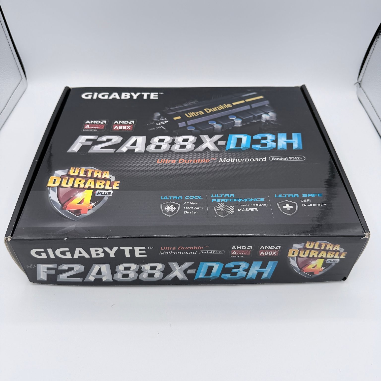 Gigabyte GA-F2A88X-D3H FM2+ Motherboard AMD A4-6300 CPU Cooler Combo Gigabyte GA-F2A88X-D3H FM2+ Motherboard AMD A4-6300 CPU Cooler Combo