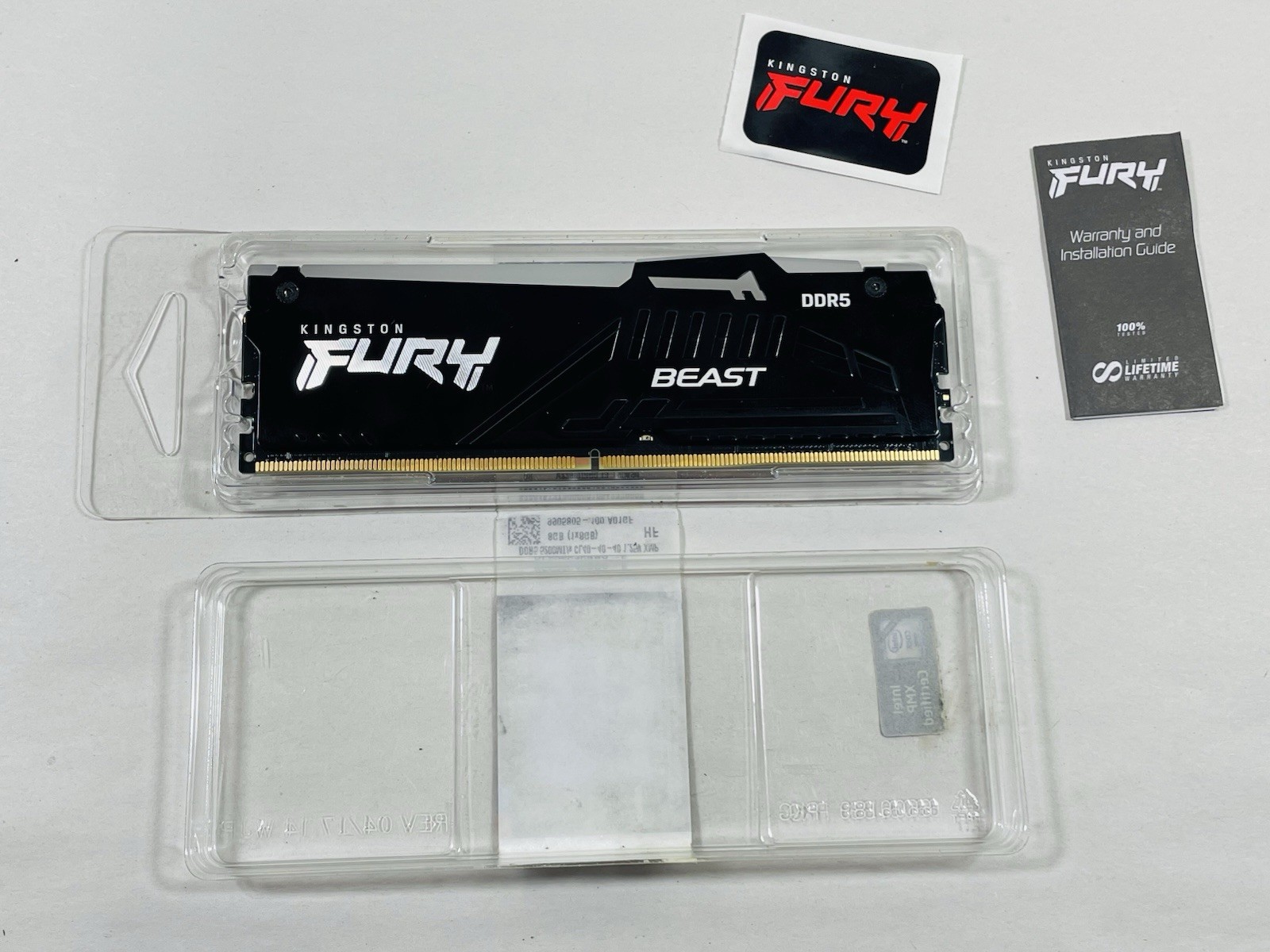 Kingston FURY Beast 8GB (1x8GB) RAM DDR5 KF552C40BBA -8 Kingston FURY Beast 8GB (1x8GB) RAM DDR5 KF552C40BBA -8