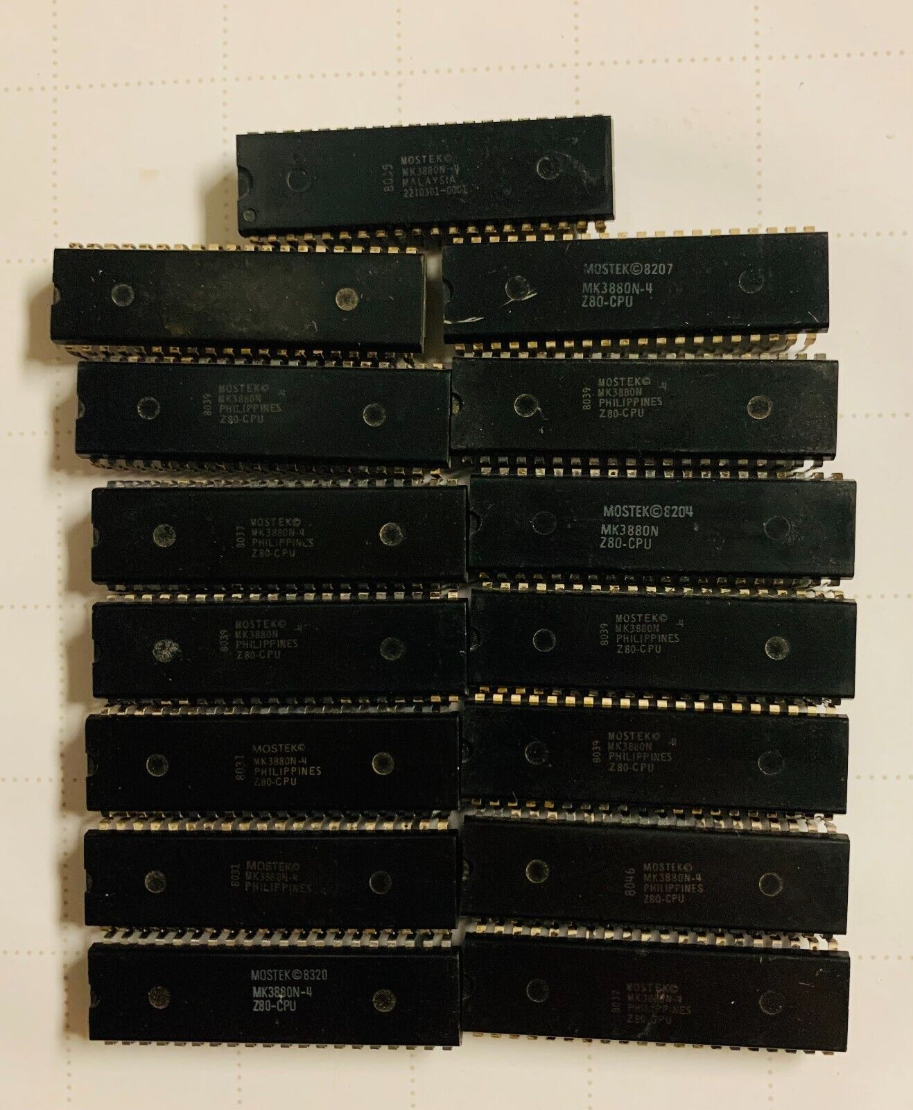 Lot 15 vintage MOSTEK MK3880N Z80 CPU Integrated Circuits