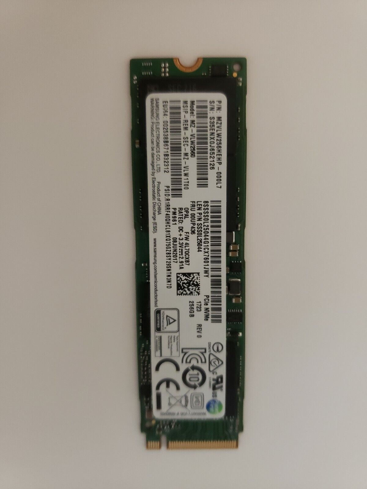 Used Samsung PM961 SSD 256GB PCIe NVMe Gen3 x4 M.2 2280 MZ-VLW2560