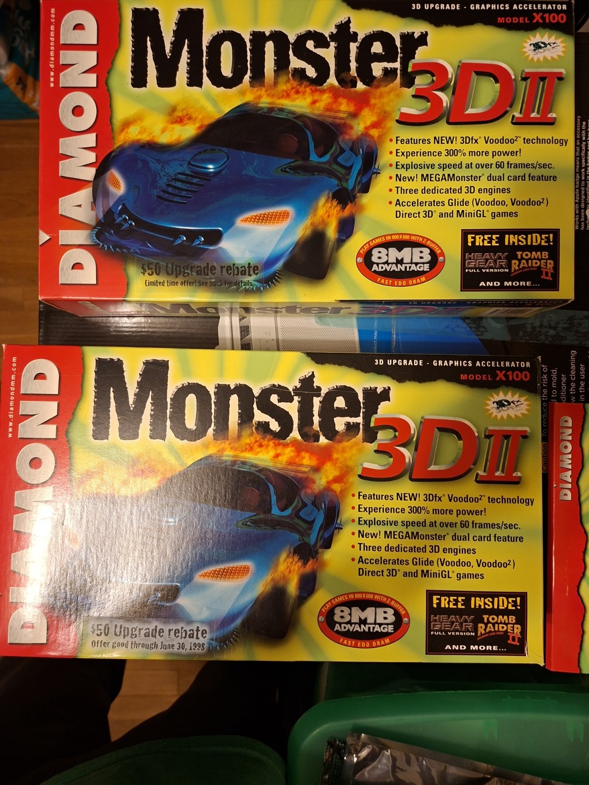 2 Diamond Monster II Voodoo 2 8MB 3dfx Video Card for SLI with all the cables.