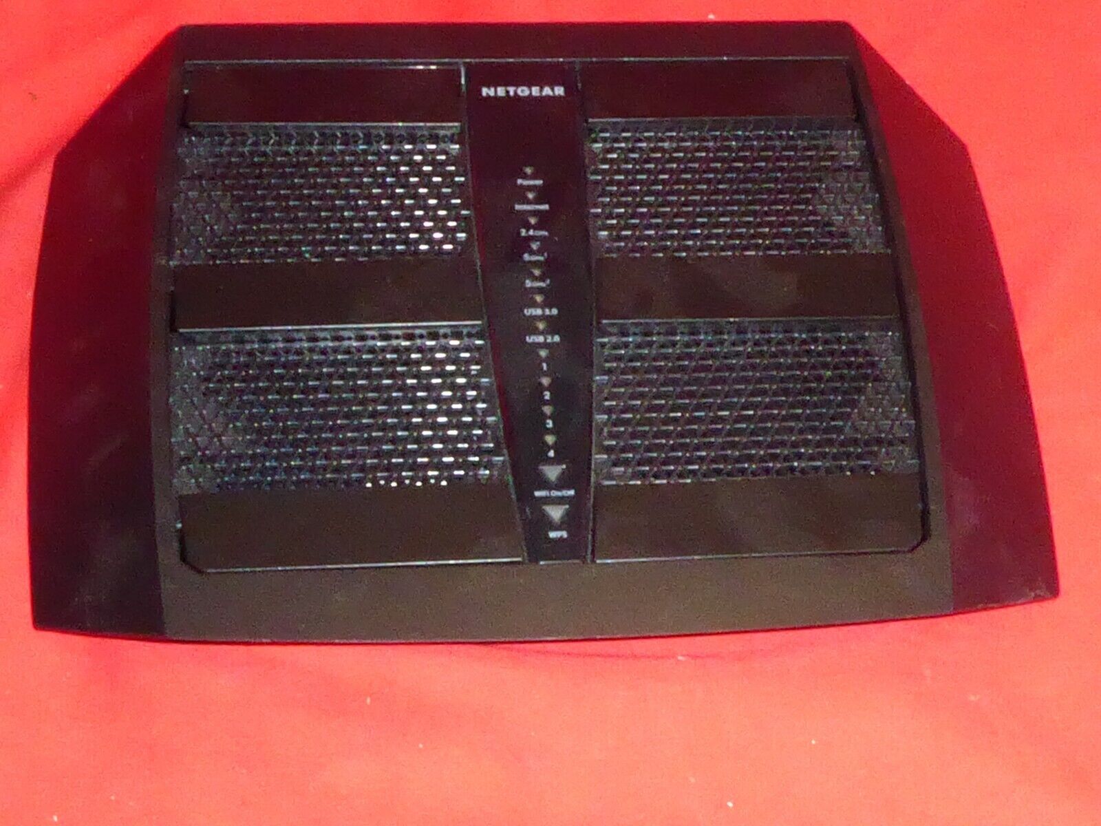 Netgear R8000 Nighthawk X6 AC3200 Tri-Band WiFi Router \