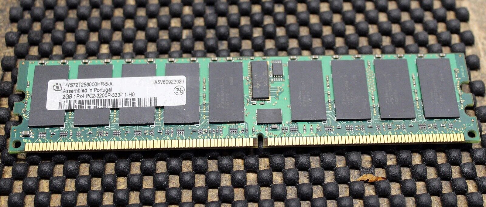 INFINEON 2GB DDR2 400MHZ P2-3200 ECC CL5 SERVER MEMORY - HYS72T256000HR-5-A