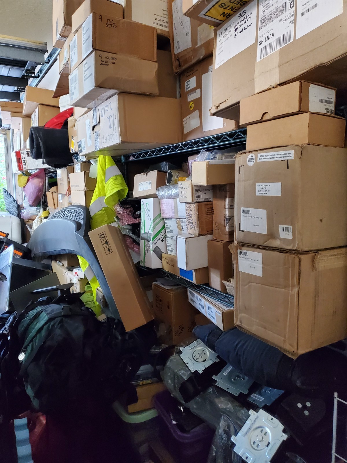 π₯οΈ Mixed Wholesale Lot β Computer, Network & POS Hardware β $20,000+ Value π₯οΈ Mixed Wholesale Lot β Computer, Network & POS Hardware β $20,000+ Value
