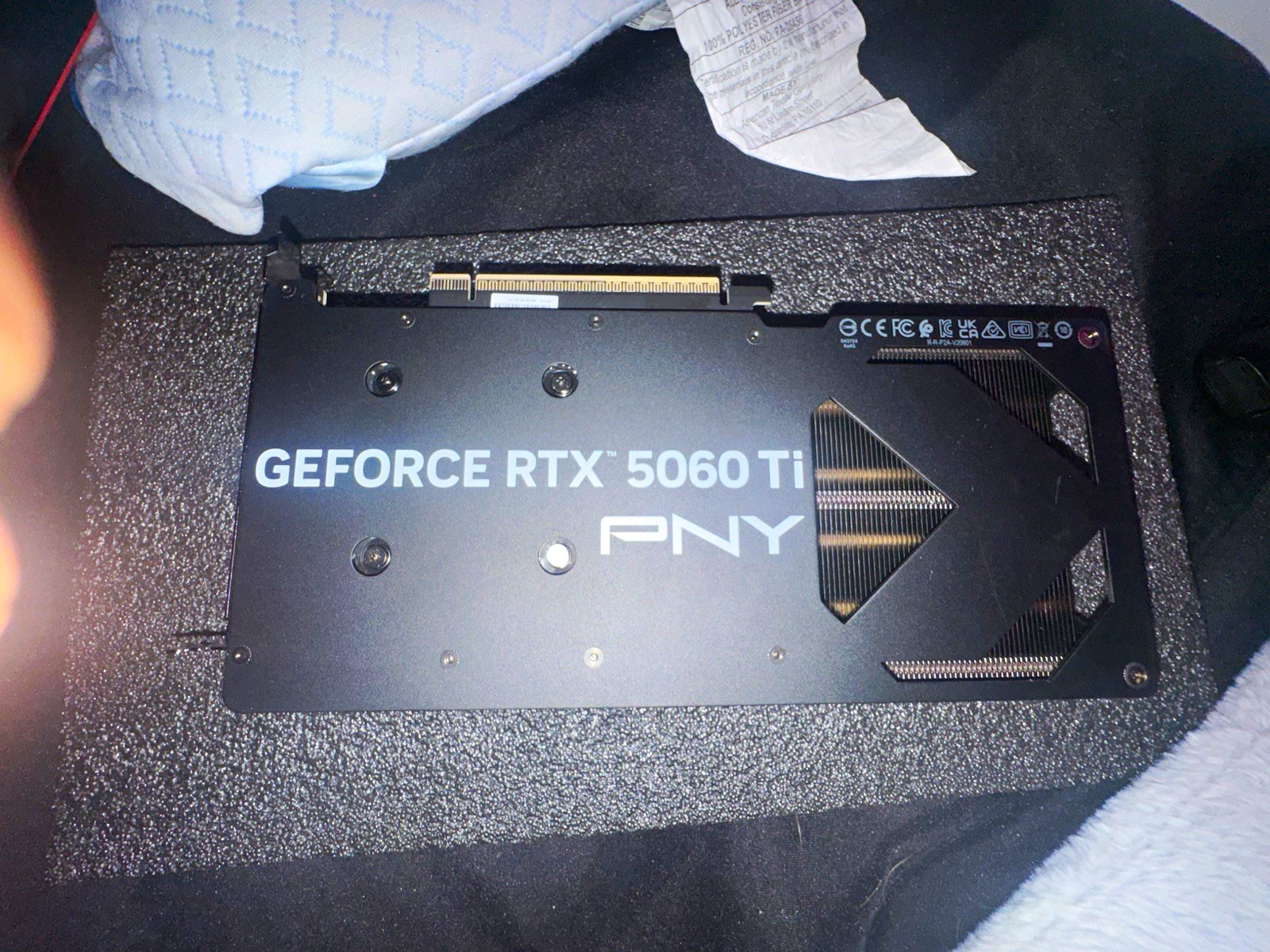 PNY NVIDIA GeForce RTX 5060 Ti Dual Fan PCIe x16 Multi-Monitor Support PNY NVIDIA GeForce RTX 5060 Ti Dual Fan PCIe x16 Multi-Monitor Support