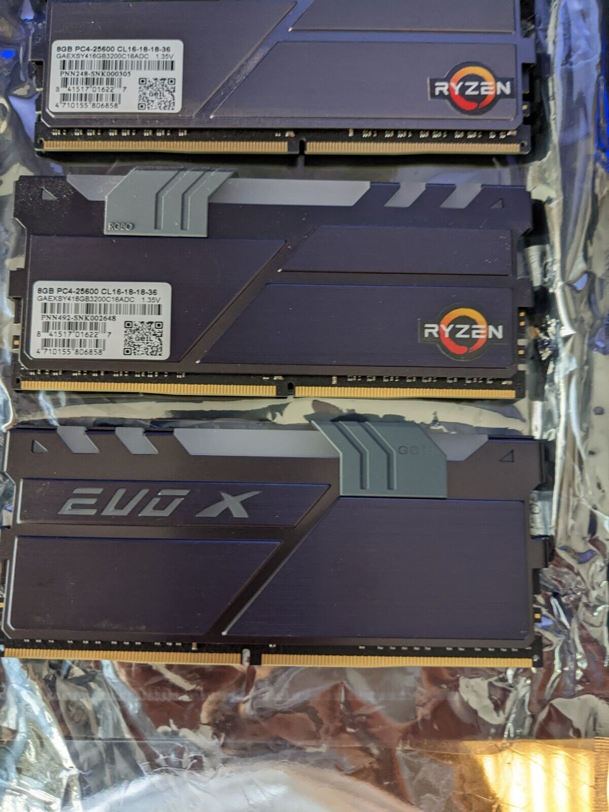 Geil EVO RGB AMD Ryzen Edition 32gb ram ddr4 3200mhz PC4-25600 16-18-18-36 1.35v