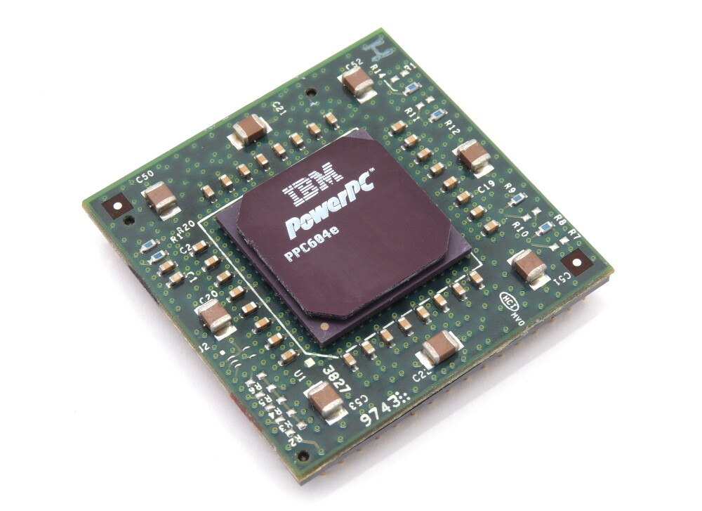 IBM PowerPC 604e Processor 333MHz PGA-288-Pin PPC604e3DBCG3330 Rare Vintage CPU IBM PowerPC 604e Processor 333MHz PGA-288-Pin PPC604e3DBCG3330 Rare Vintage CPU