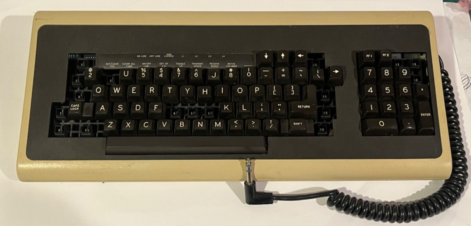 Vintage DEC Digital Equipment VT100 Keyboard 70-14653-11 Missing Key Caps