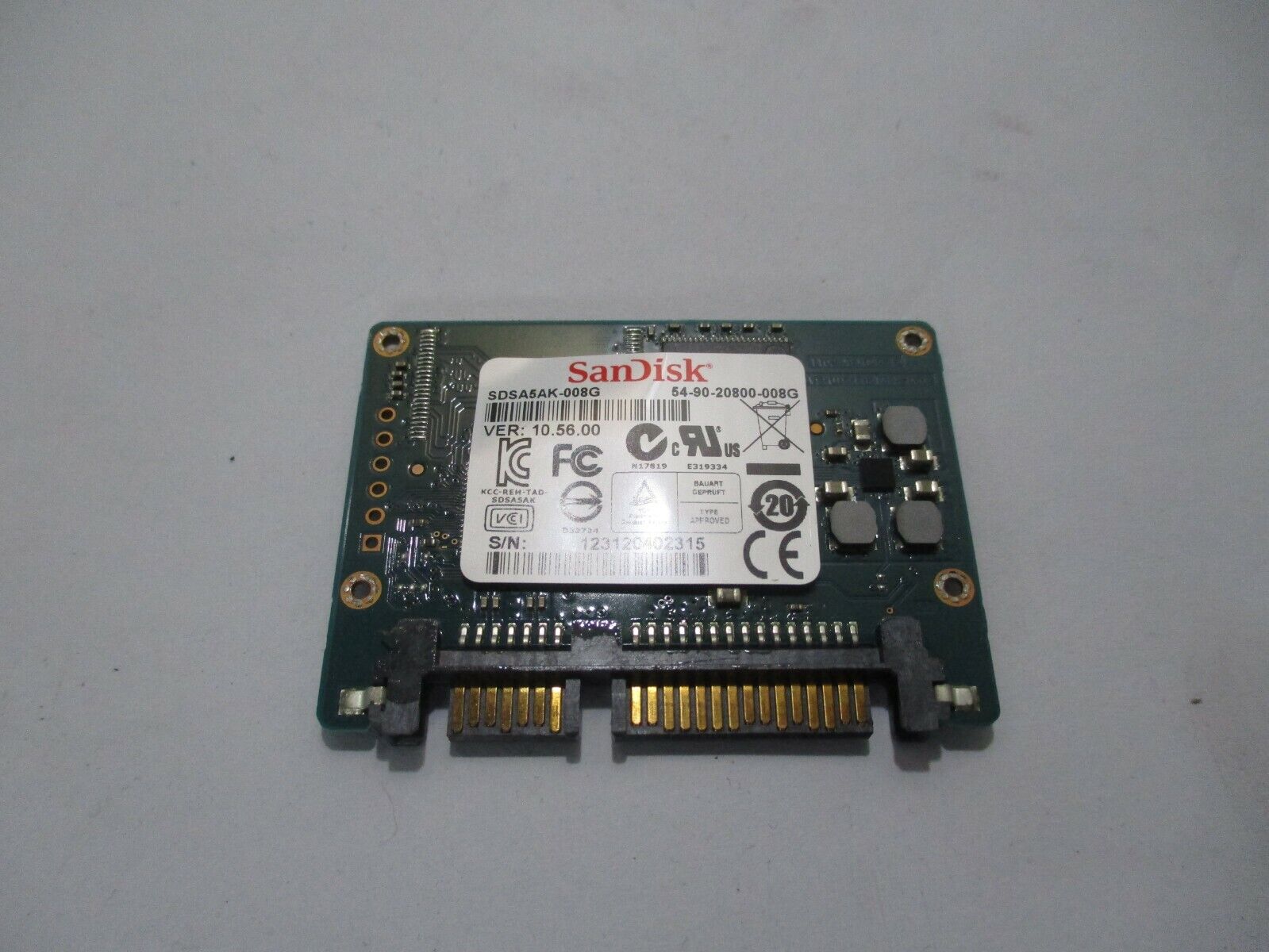 SanDisk SDSA5AK-008G 8GB SATA SSD Half Slim Drive