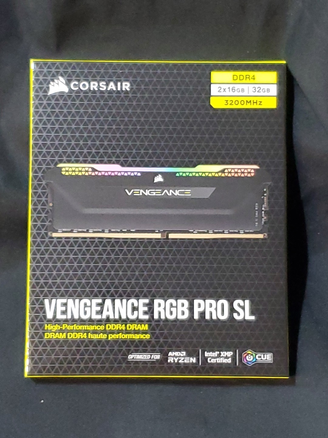 Corsair Vengeance 32GB (2x16GB) PC4-25600 (DDR4-3200) Memory... Corsair Vengeance 32GB (2x16GB) PC4-25600 (DDR4-3200) Memory...
