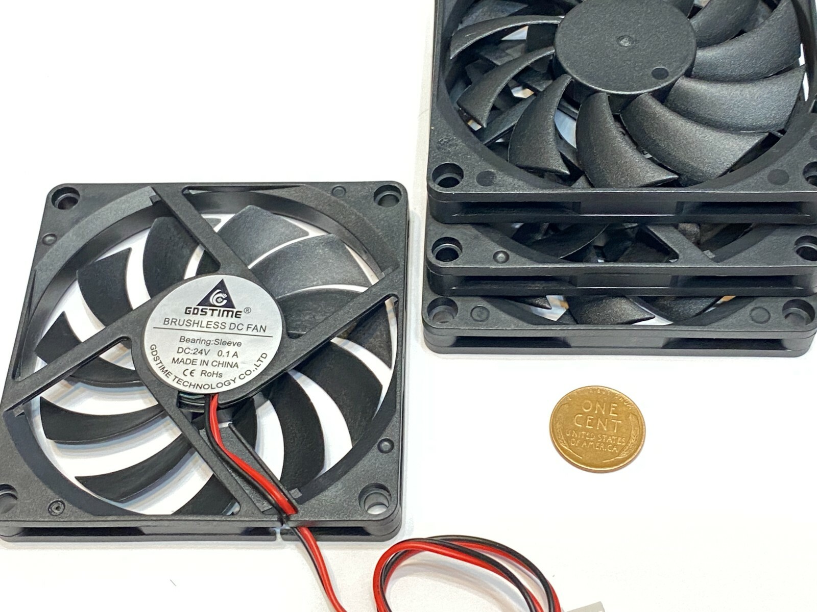 4pcs 24V 80mm 2Pin 80x80x10mm 0.1A brushless Cooling Case Fan 8cm 8010s 19.5CFM 4pcs 24V 80mm 2Pin 80x80x10mm 0.1A brushless Cooling Case Fan 8cm 8010s 19.5CFM