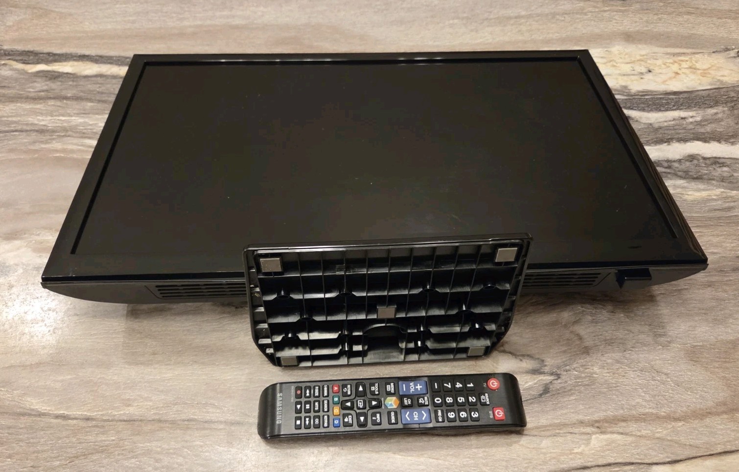 Samsung UN24H4500 24\ Samsung UN24H4500 24\