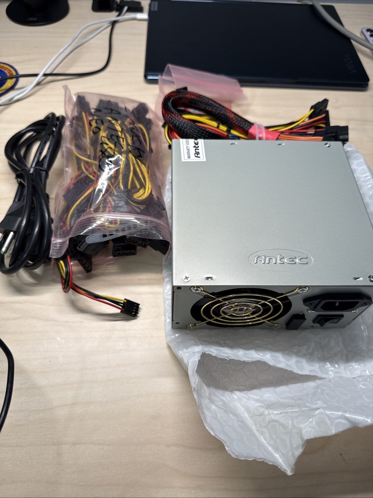 Antec NeoPower 480 480W ATX12V v2.0 Modular Power Supply PSU Boxed - AS-IS Antec NeoPower 480 480W ATX12V v2.0 Modular Power Supply PSU Boxed - AS-IS