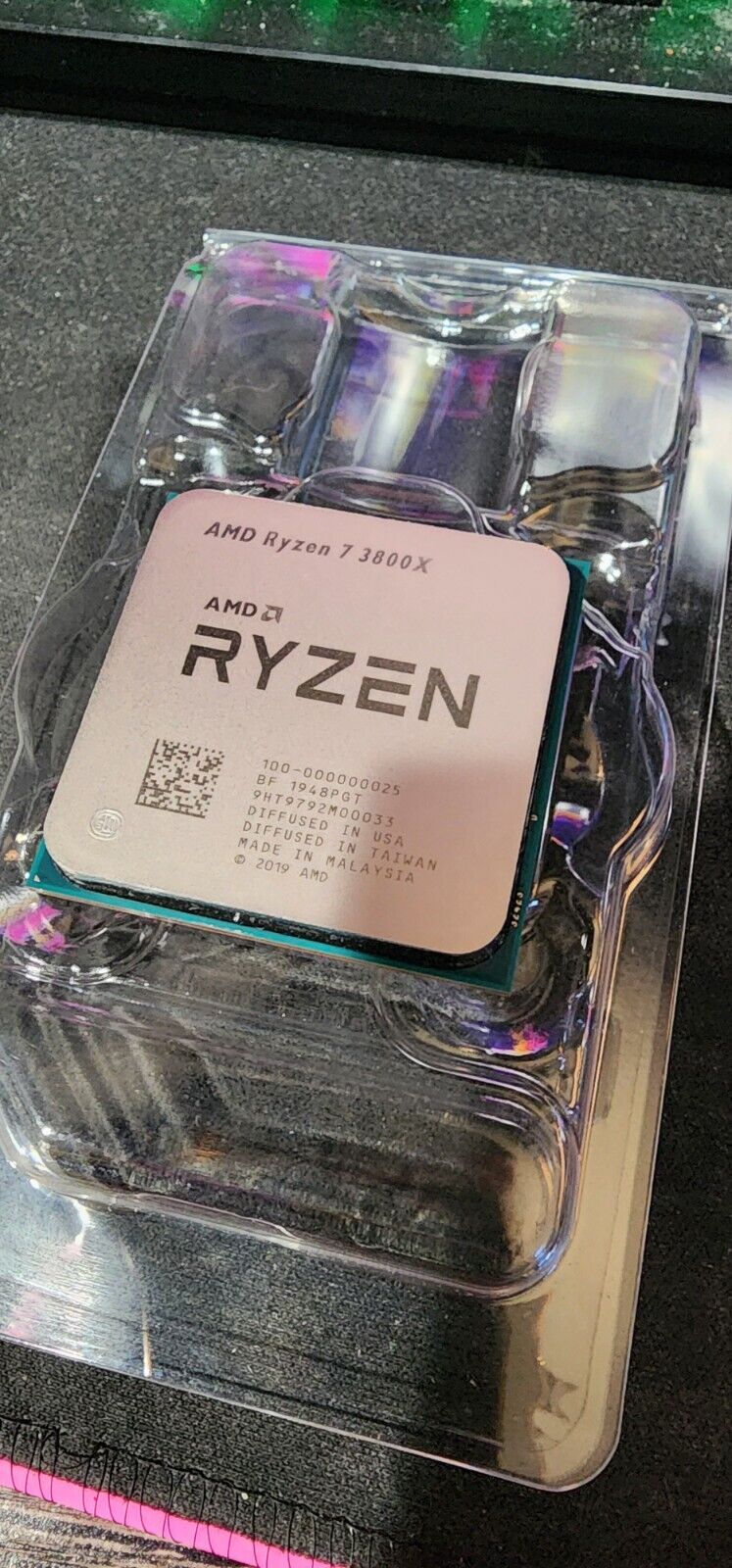 AMD Ryzen 7 3800X CPU Processor (4.7 GHz, 8 Cores, Socket AM4) Working Great 