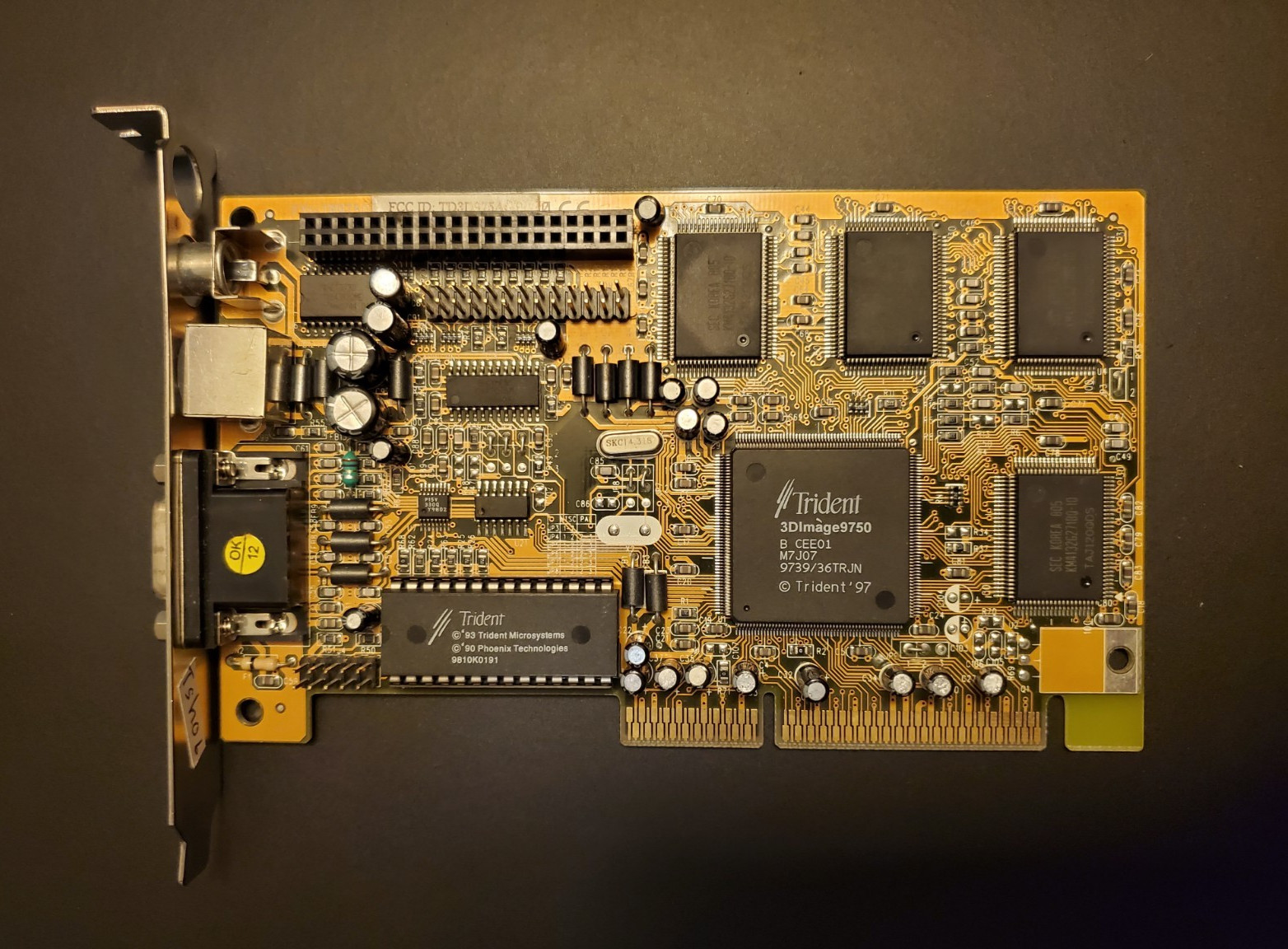 Vintage Trident FYI-TR9750 3DImage 9750 4MB 2X AGP Video Card+ S-Video/Composite Vintage Trident FYI-TR9750 3DImage 9750 4MB 2X AGP Video Card+ S-Video/Composite
