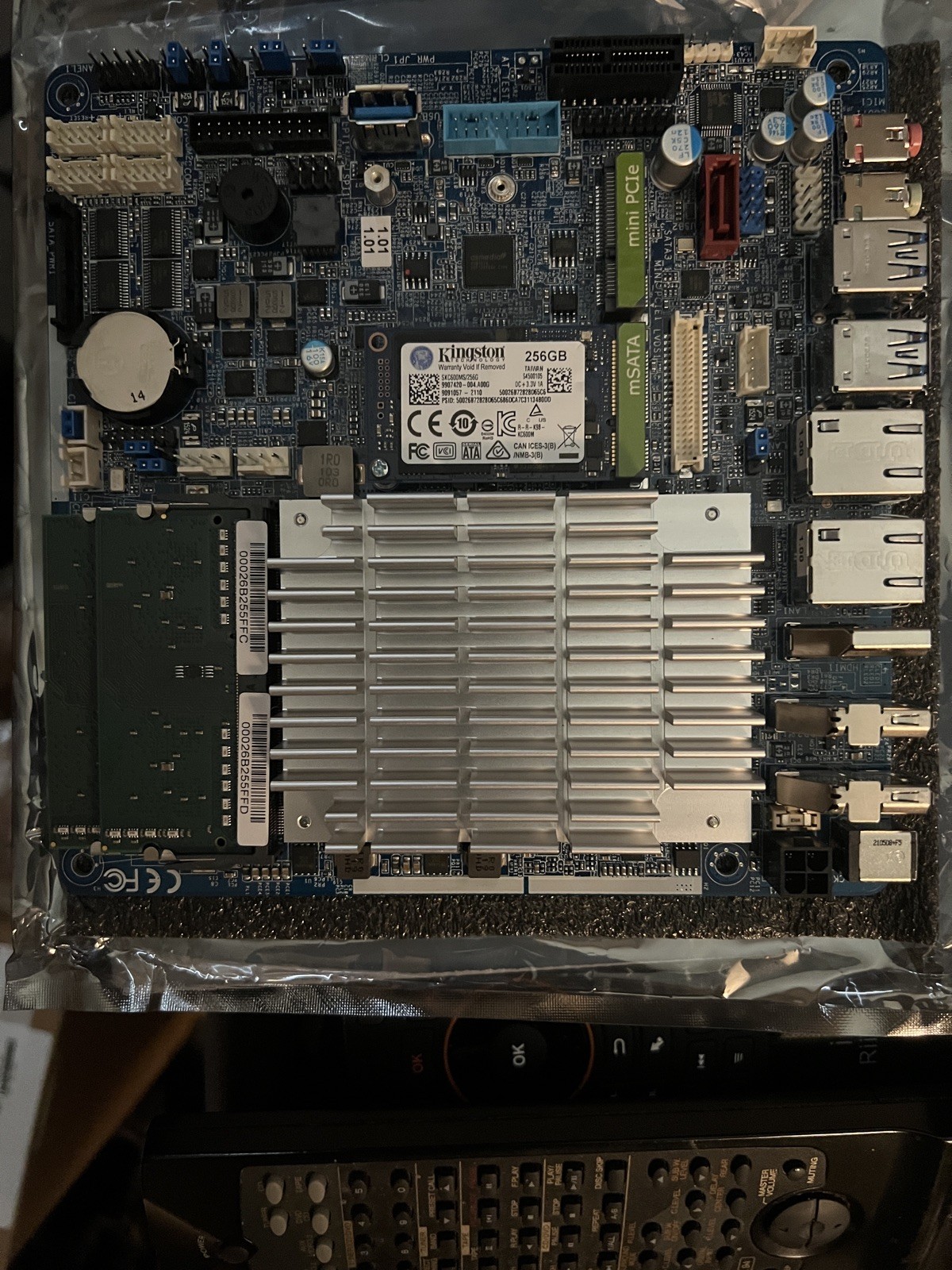 Transcend 71140-001 Celeron N3160 1.60GHz 8GB Main Board ITX Motherboard, Transcend 71140-001 Celeron N3160 1.60GHz 8GB Main Board ITX Motherboard,