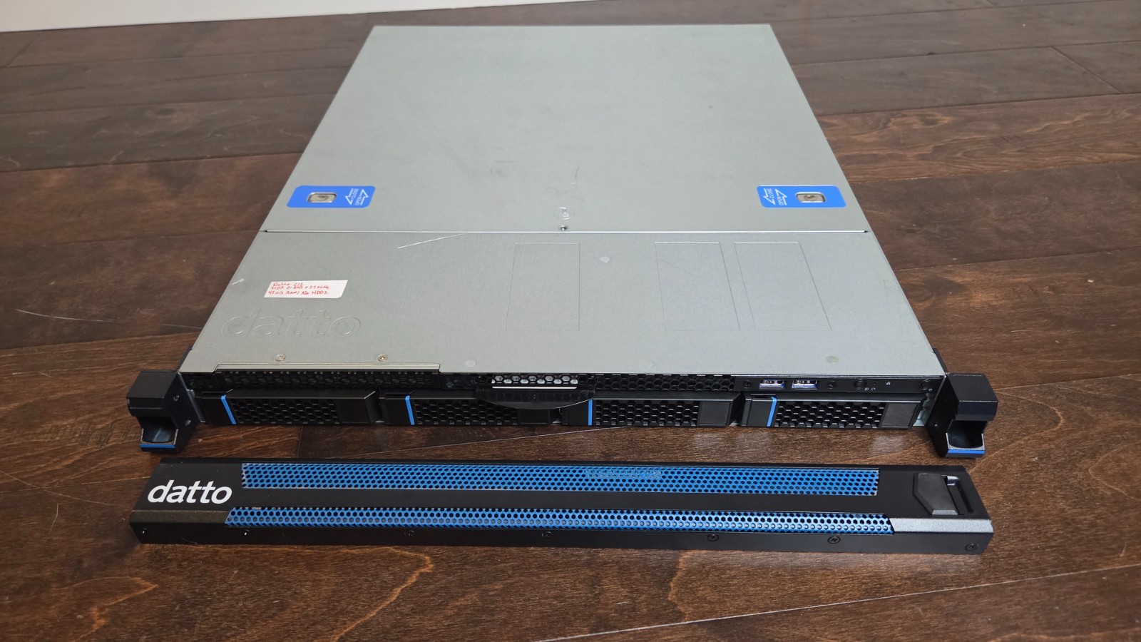 Datto S4P10 1U Blade Rack Server Intel Xeon D-2143IT 2.20GHz 48GB DDR4 4-Bay PSU Datto S4P10 1U Blade Rack Server Intel Xeon D-2143IT 2.20GHz 48GB DDR4 4-Bay PSU
