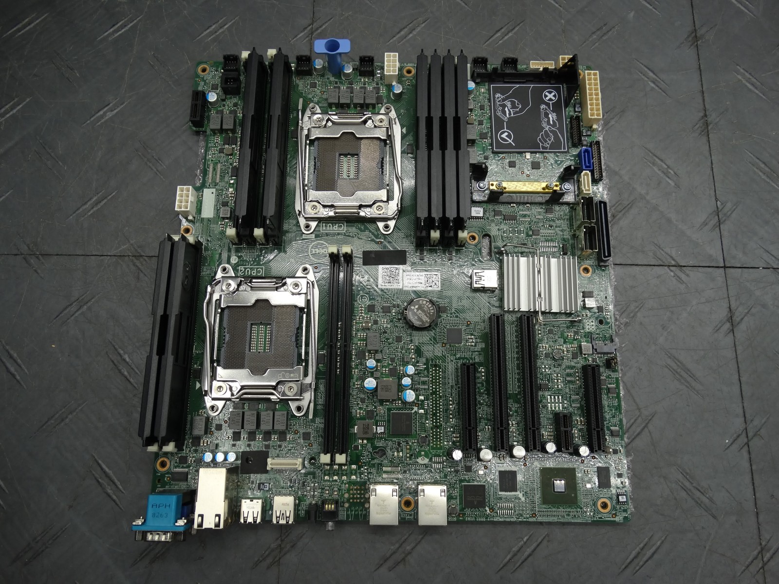 DELL PowerEdge R430/R530 Server Motherboard 0CN7X8 DELL PowerEdge R430/R530 Server Motherboard 0CN7X8