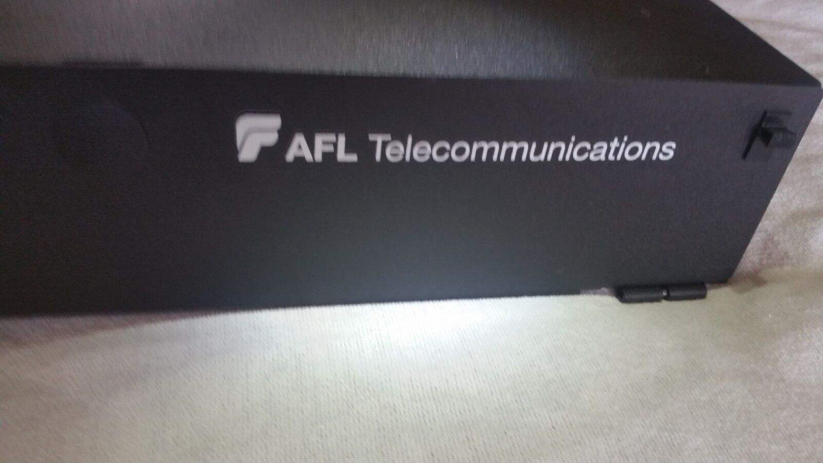 NEW AFL TELECOMMUNICATIONS PANEL PATCH 2 RU 4 LGX PASSIVE OPTICAL NETWORK CASING