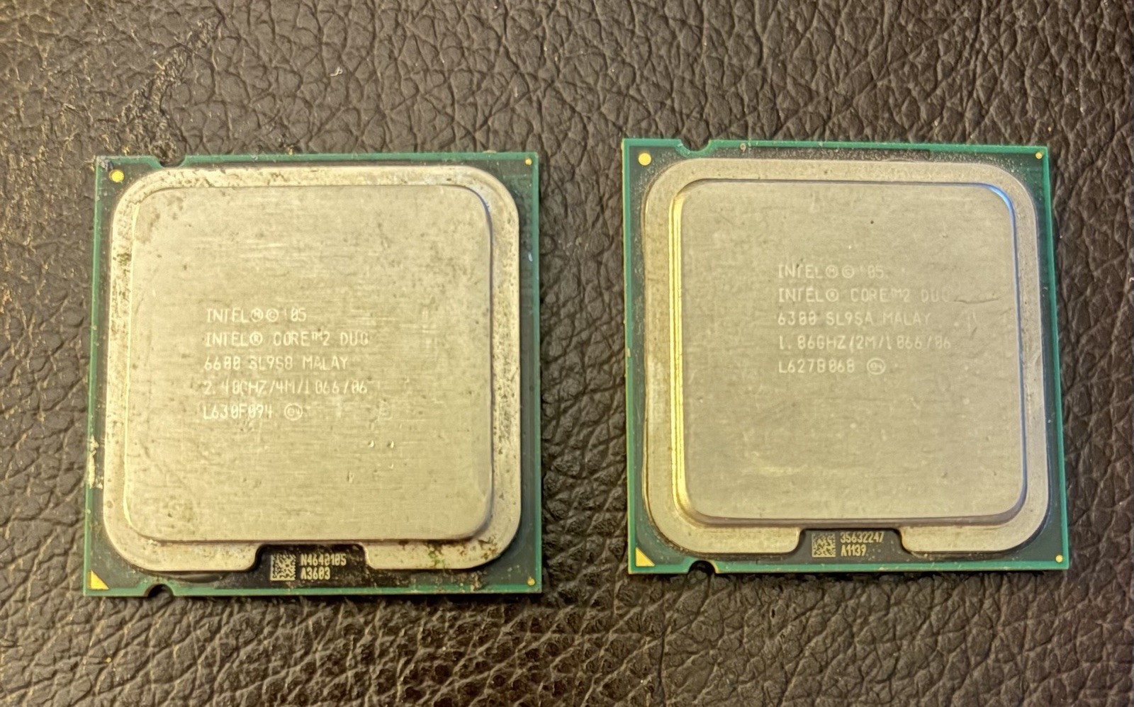 TWO (2) SL9S8 Intel Core 2 Duo 2.40GHz CPU Processor TWO (2) SL9S8 Intel Core 2 Duo 2.40GHz CPU Processor