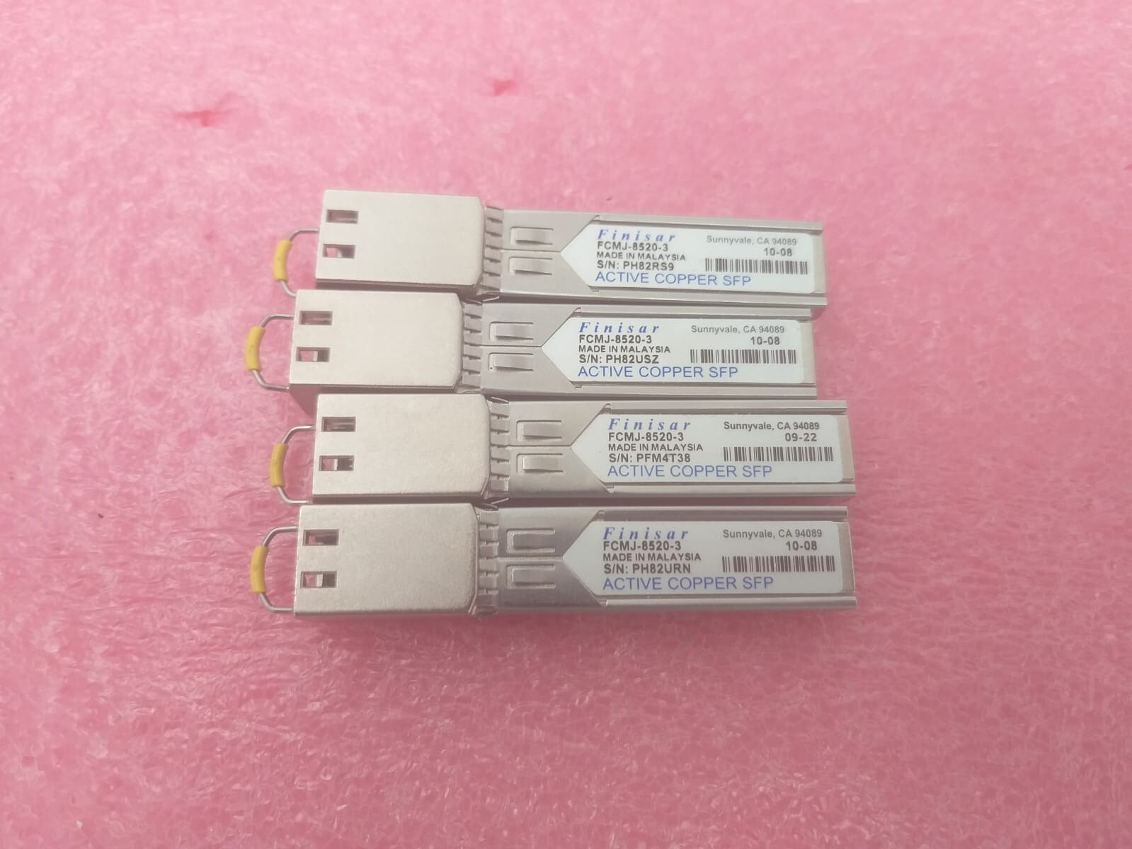 4X Finisar FCMJ-8520-3 1.25Gbps 1000Base-T Copper 100m RJ-45 Connector SFP Lot 4X Finisar FCMJ-8520-3 1.25Gbps 1000Base-T Copper 100m RJ-45 Connector SFP Lot