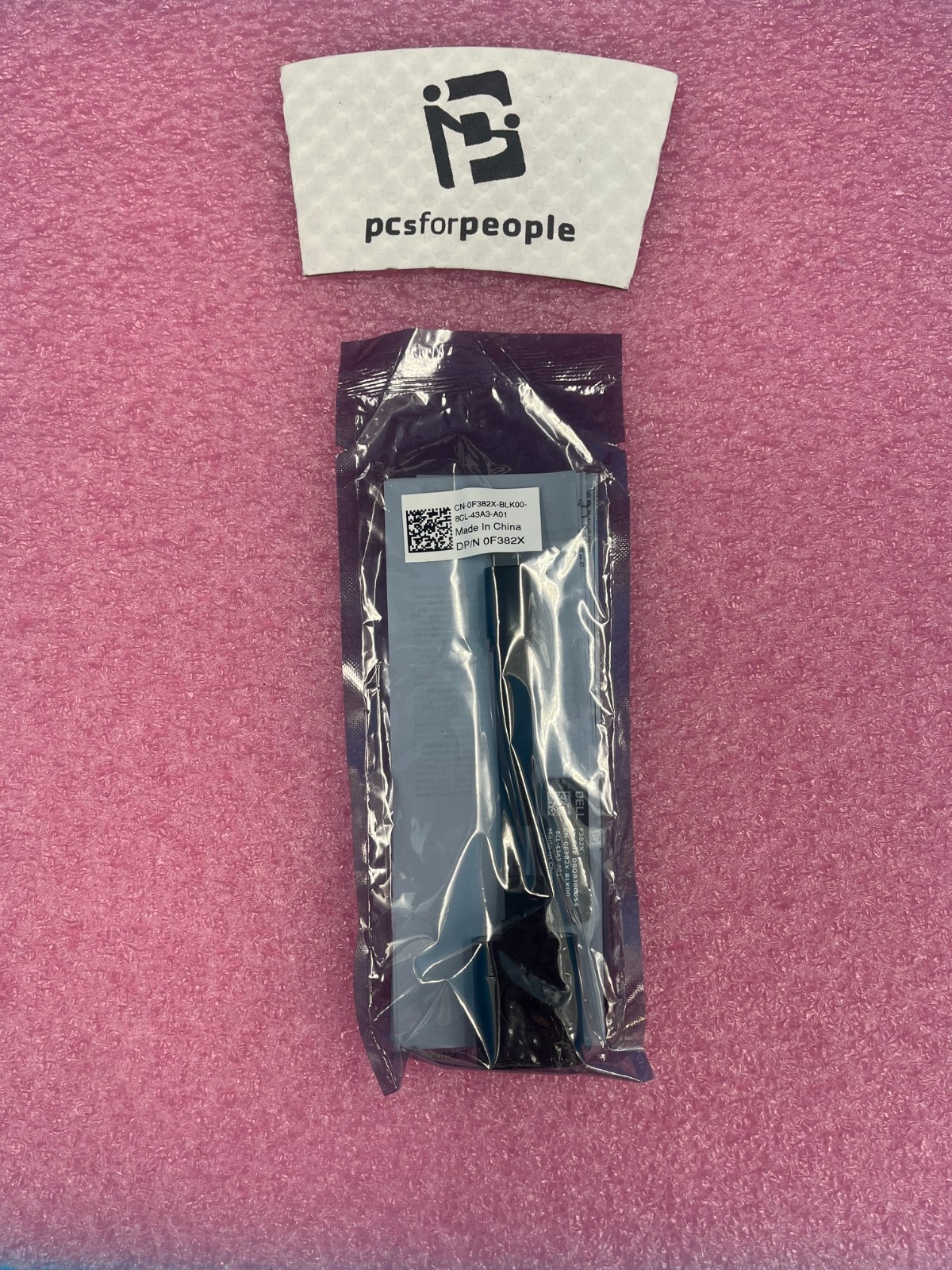 *GENUINE Dell USB-C To USB-A 3.0 Adapter/Cable DBQBJBC054 * *GENUINE Dell USB-C To USB-A 3.0 Adapter/Cable DBQBJBC054 *