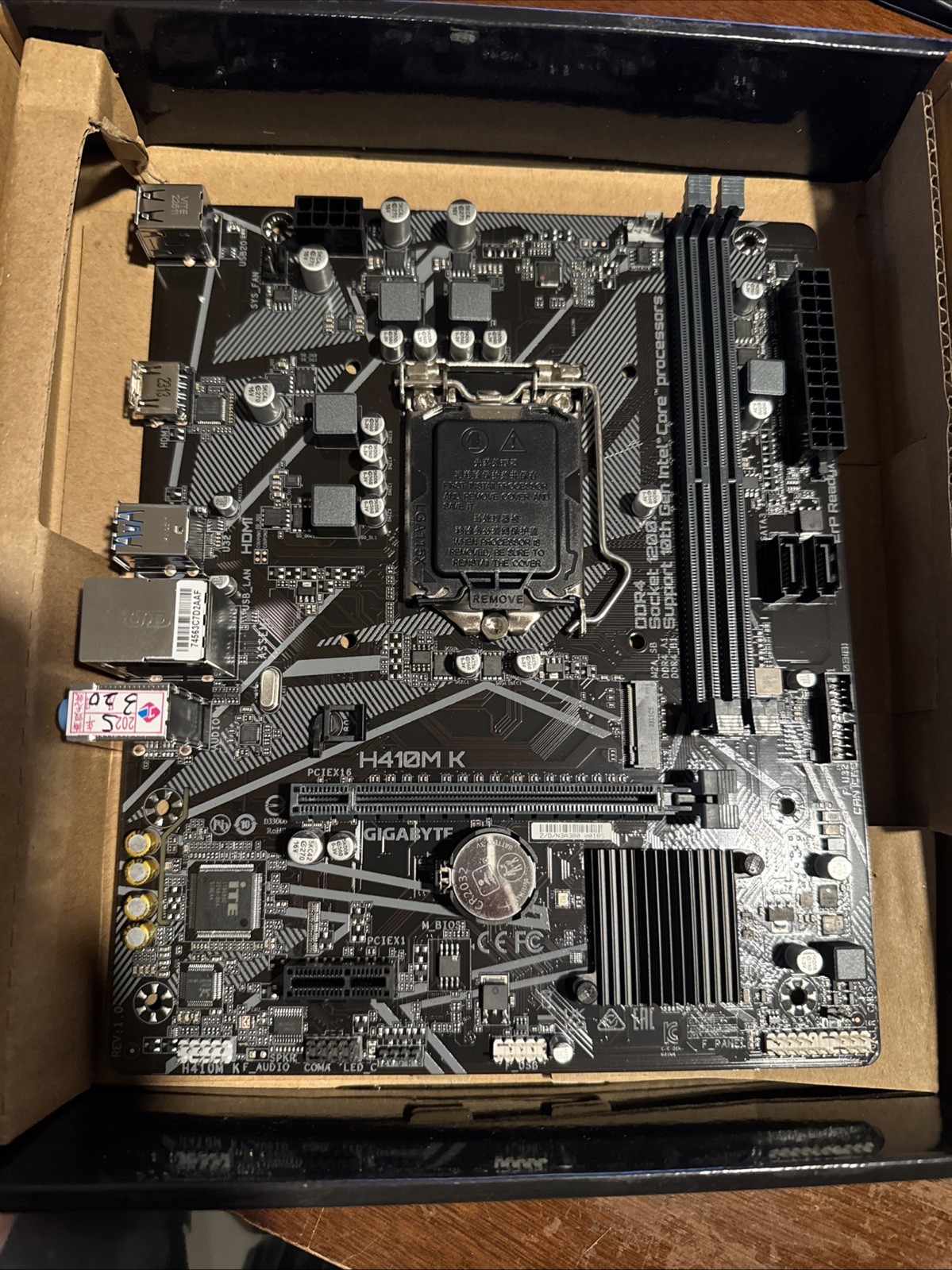 GIGABYTE H410M K Motherboard Intel 10th Gen Q470 LGA 1200 mATX DDR4 GIGABYTE H410M K Motherboard Intel 10th Gen Q470 LGA 1200 mATX DDR4