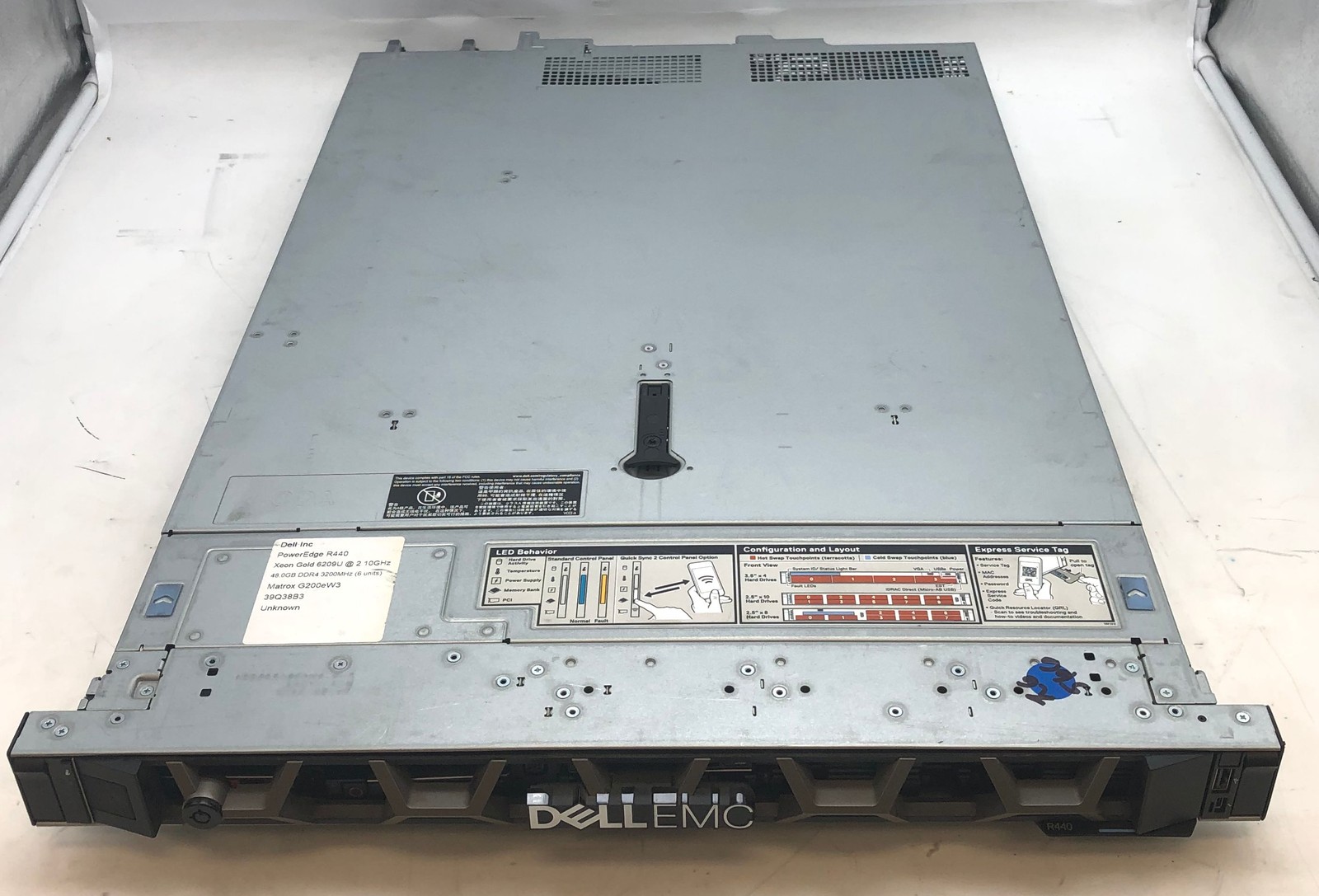 Dell PowerEdge R440 Server 8 Bay SFF 1x Xeon Gold 6209U 48GB 3x Caddies DVD Dell PowerEdge R440 Server 8 Bay SFF 1x Xeon Gold 6209U 48GB 3x Caddies DVD