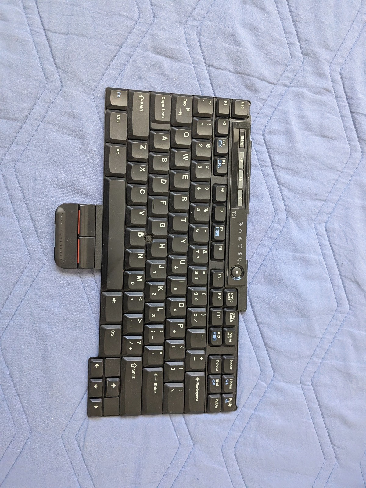 OEM IBM ThinkPad T20 T21 T22 T23 Keyboard US English - Tested Working OEM IBM ThinkPad T20 T21 T22 T23 Keyboard US English - Tested Working