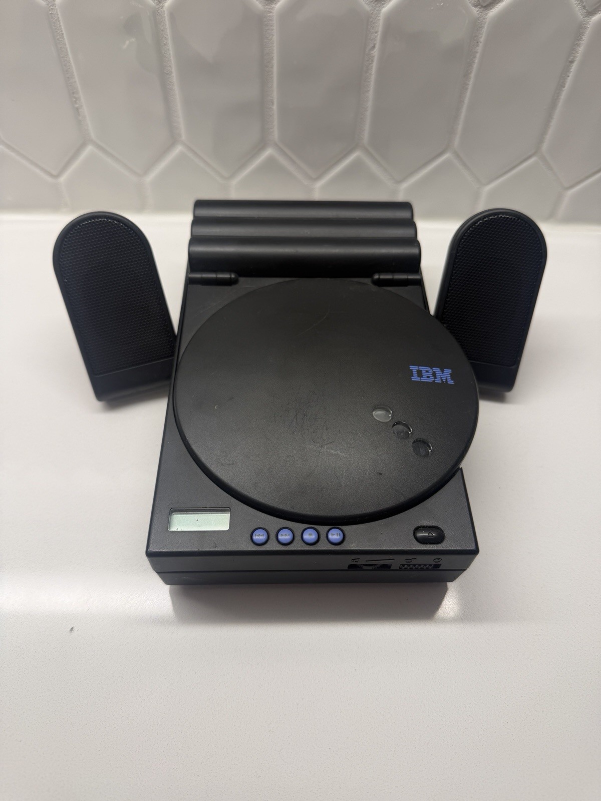IBM OEM Genuine 1969-009 CD Driver Untested As PARTS. Read Description. IBM OEM Genuine 1969-009 CD Driver Untested As PARTS. Read Description.