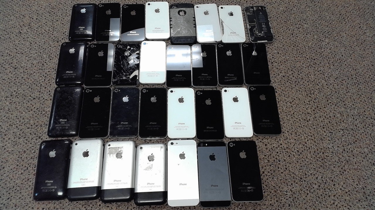 Lot of 31 Untested Apple iPhone 5/4/3G/ 1G for Parts Lot of 31 Untested Apple iPhone 5/4/3G/ 1G for Parts