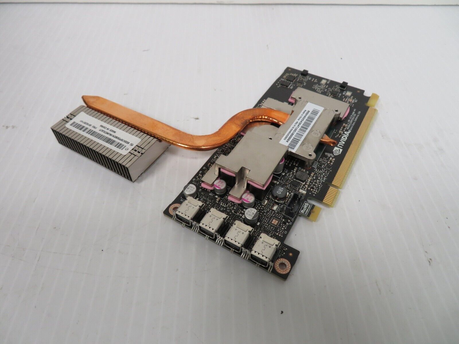 Lenovo ThinkStation P340 Quadro P1000 4 GB GDDR5 PCI Express 3.0 x16 Video Card