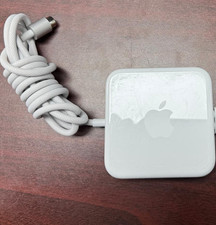 Pre Owned - Genuine Apple 24