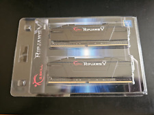 G.SKILL Ripjaws V Series 32GB (2x16GB) DDR4 3600 (PC4 28800) F4-3600C16D-32GVKC picture