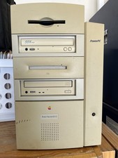 Vtg Apple Macintosh G3 PowerPC M4405 Desktop Computer, Powers On, Cords/Keyboard picture