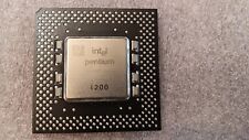 Intel Pentium 200Mhz Socket 7 CPU FV80502200 i200 200 SY045 1993 Vintage picture