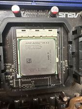 AMD Athlon 64 X2 6400+ 3.2GHz ADX6400IAA6CZ Dual-Core 2M Socket AM2 CPU picture