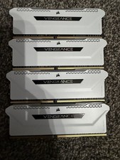 Corsair Vengeance RGB Pro 32GB DDR4 Memory Module 3200MHz DIMM (4x8GB) picture